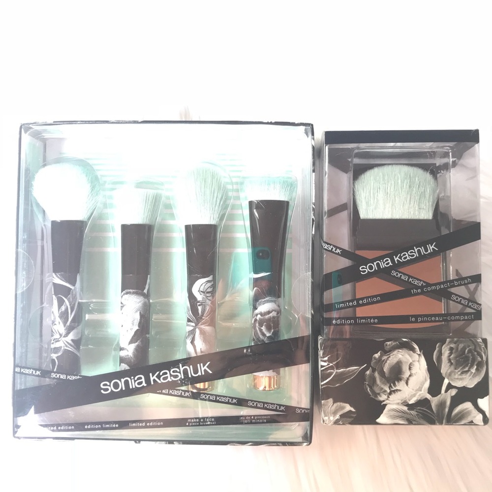 NWT Sonia Kashuk LE Makeup Brush Set